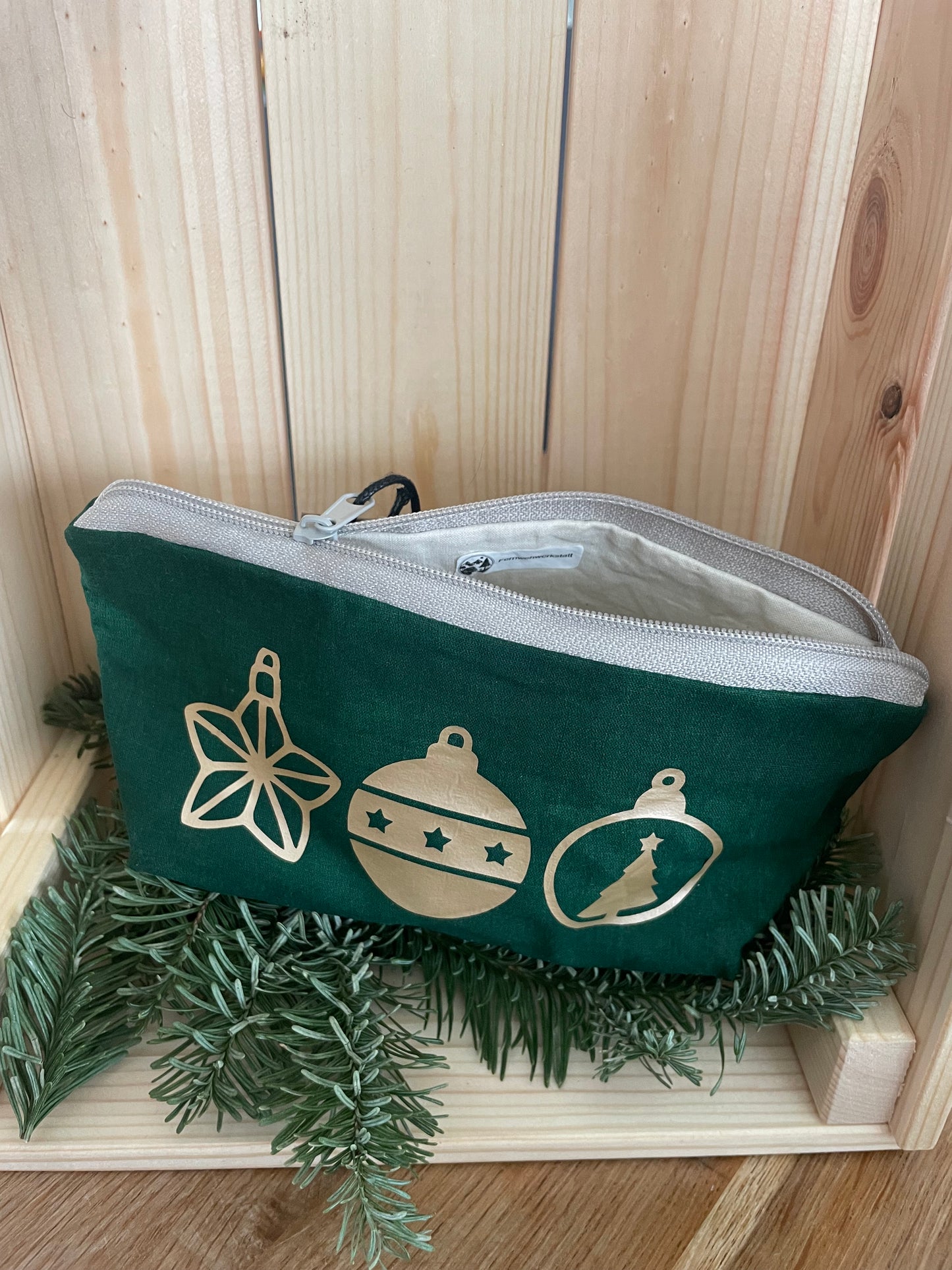 Weihnachtliche Utensilientasche