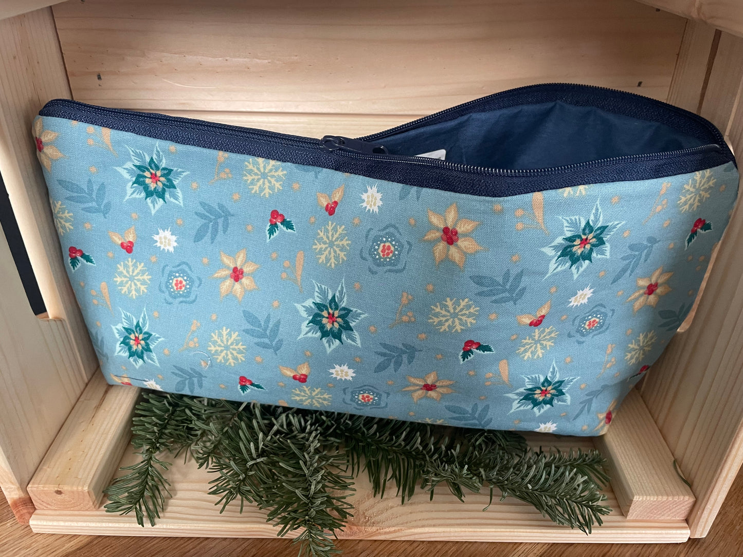 Weihnachtliche Utensilientasche