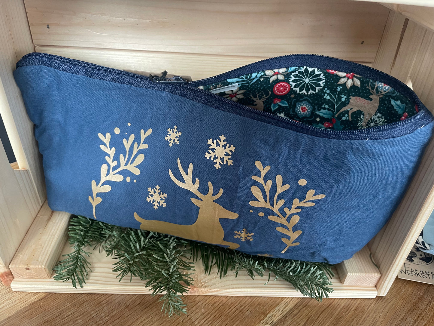 Weihnachtliche Utensilientasche