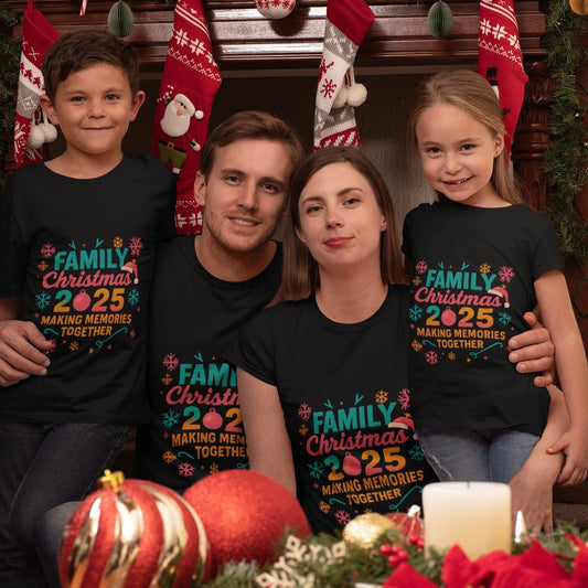 Damen Weihnachts T-Shirt „Family Christmas 2025 – Making Memories Together“